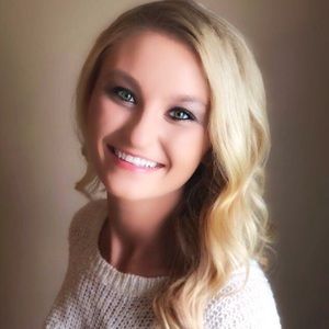 Meet your Posher, Melanie